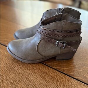 Heritage Taupe Ankle Booties